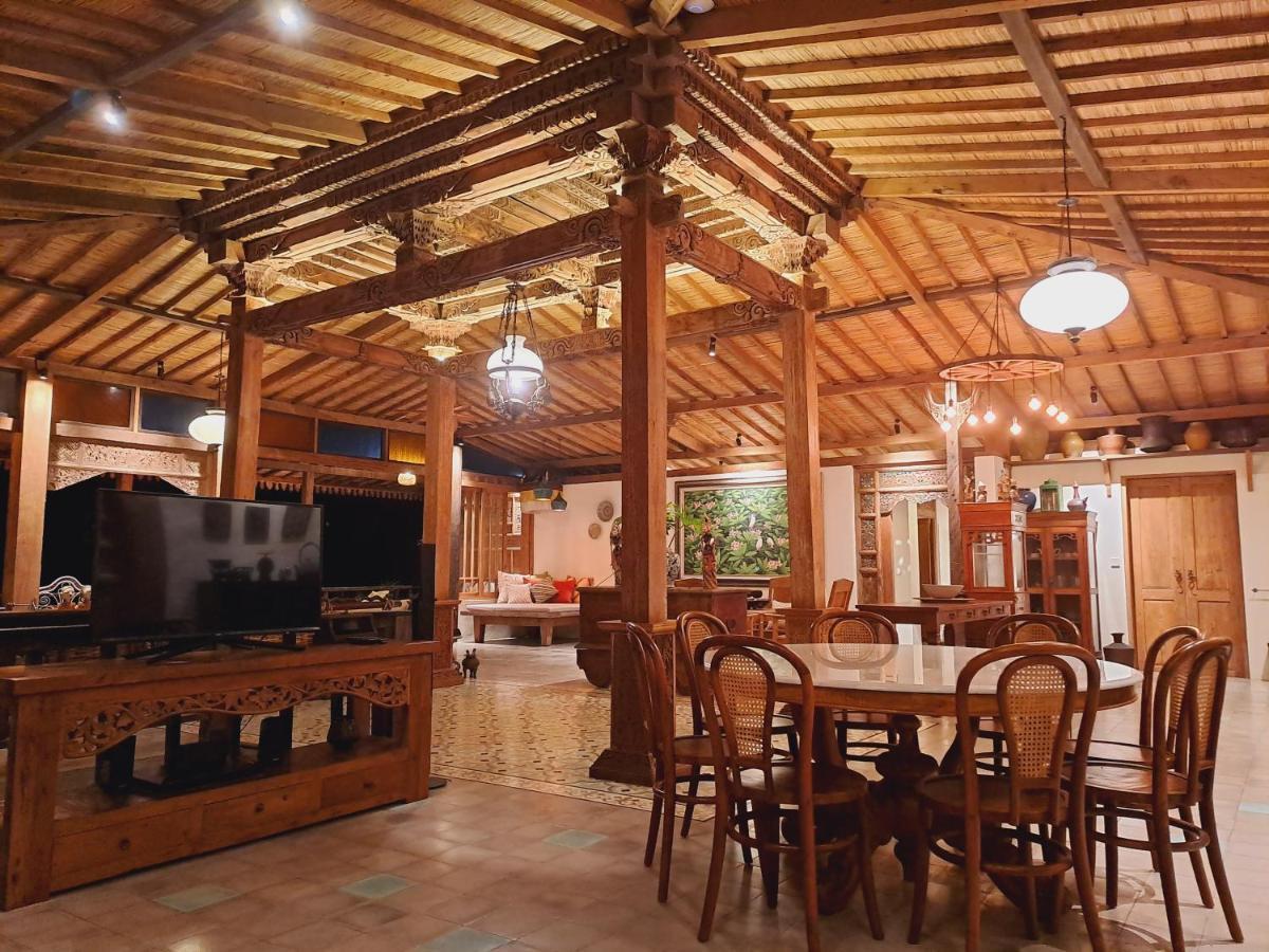 Ayu Dira Heritage House Ubud Exterior foto