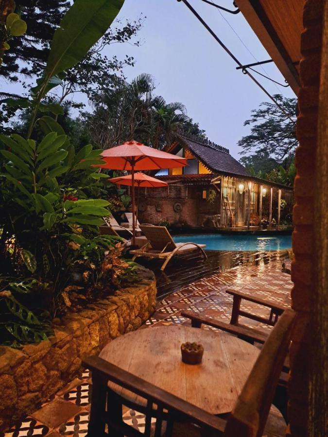 Ayu Dira Heritage House Ubud Exterior foto
